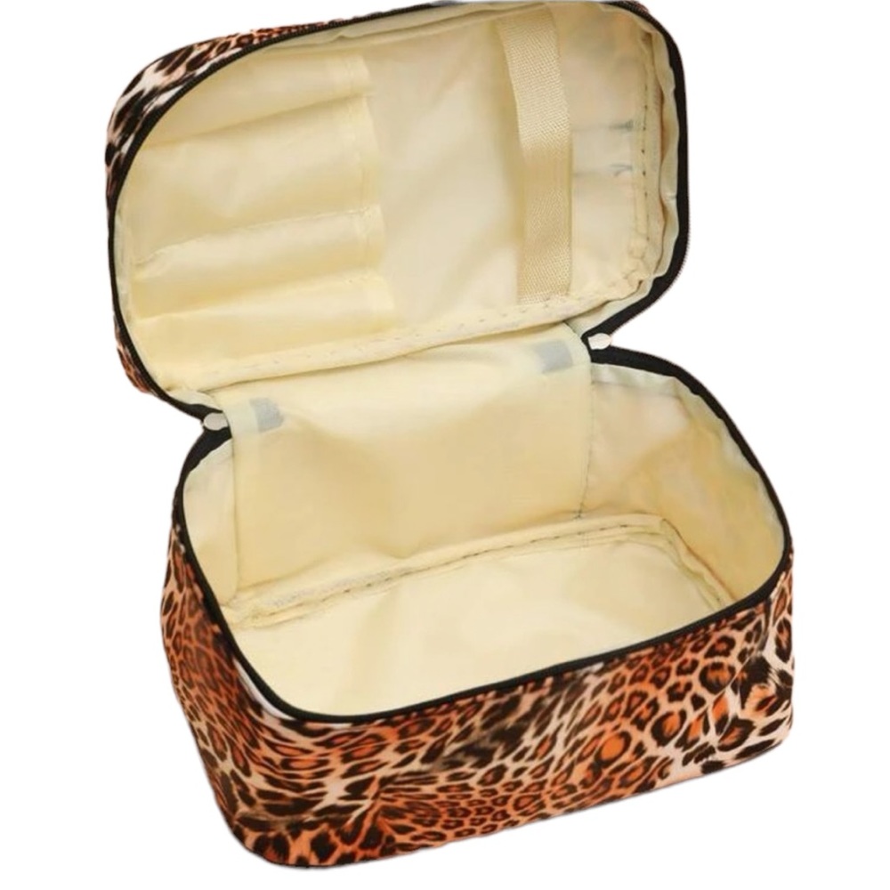 Leopard Print Faux Leather Rectangular Makeup Bag - image 2